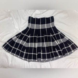 High waisted school girl skirt